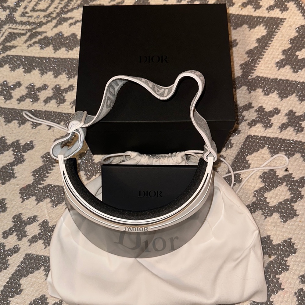 Dior Womens Club 1 Sun Visor J'ADIOR Logo Adjustable white grey